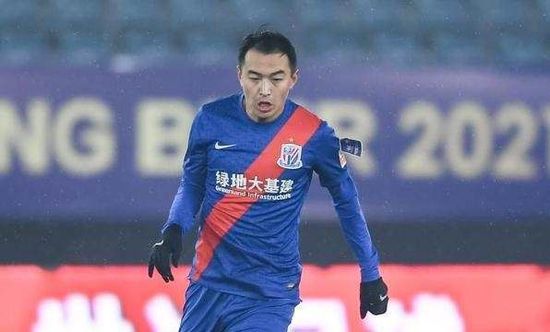 据统计，字母哥还有多项数据排名雄鹿队史第一位：出场数、出场时间、得分、助攻数、盖帽数、三双数、运动战出手及命中数、罚球出手及命中数等。