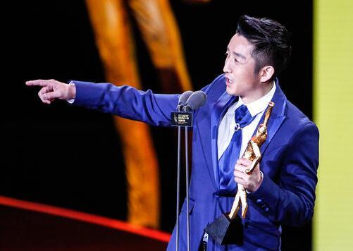 ”并补充说：“也许2年后二宫就不能再上电视了。