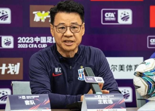 谢票场的票价从2500日元被黄牛炒高到6.5万日元，古天乐的签名也被炒到5万日元。