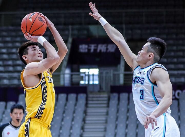 我和全队都进行了交流，他们都非常兴奋。